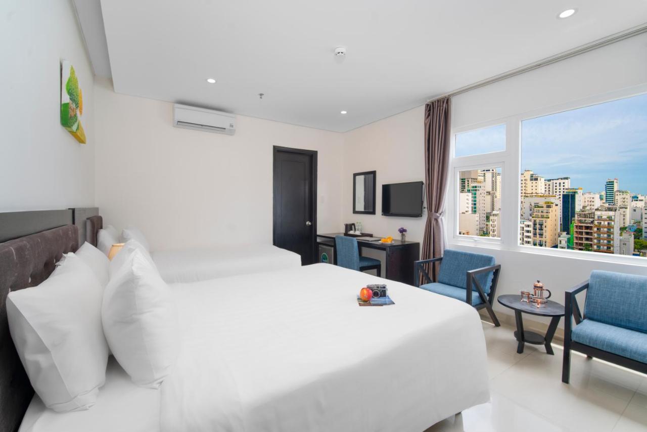 Golden Star Suite Hotel By Thg ดานัง ภายนอก รูปภาพ