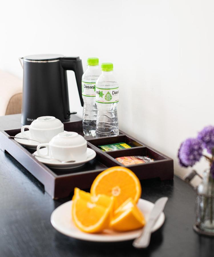 Golden Star Suite Hotel By Thg ดานัง ภายนอก รูปภาพ