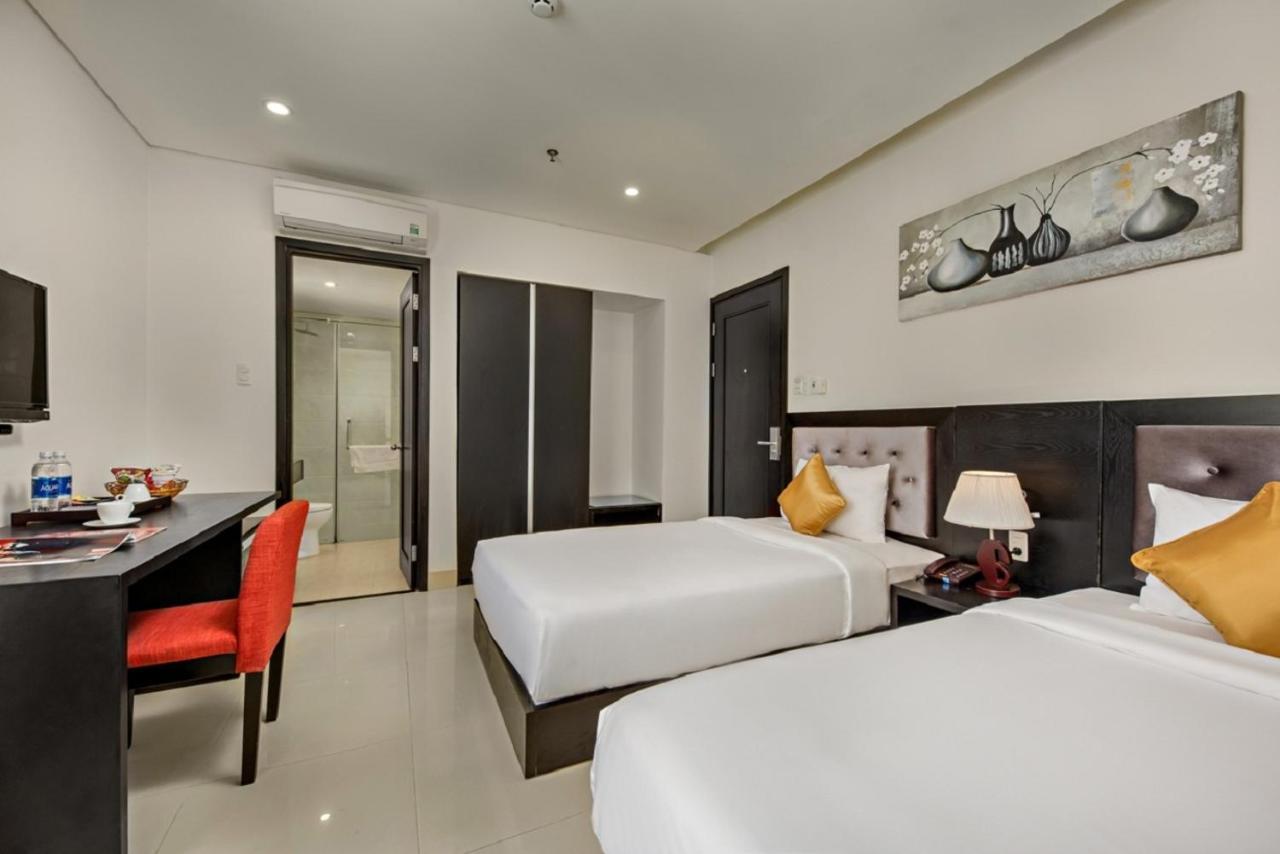 Golden Star Suite Hotel By Thg ดานัง ภายนอก รูปภาพ
