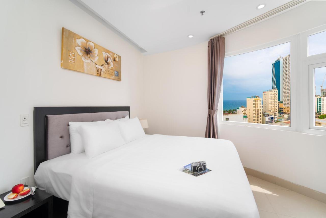 Golden Star Suite Hotel By Thg ดานัง ภายนอก รูปภาพ