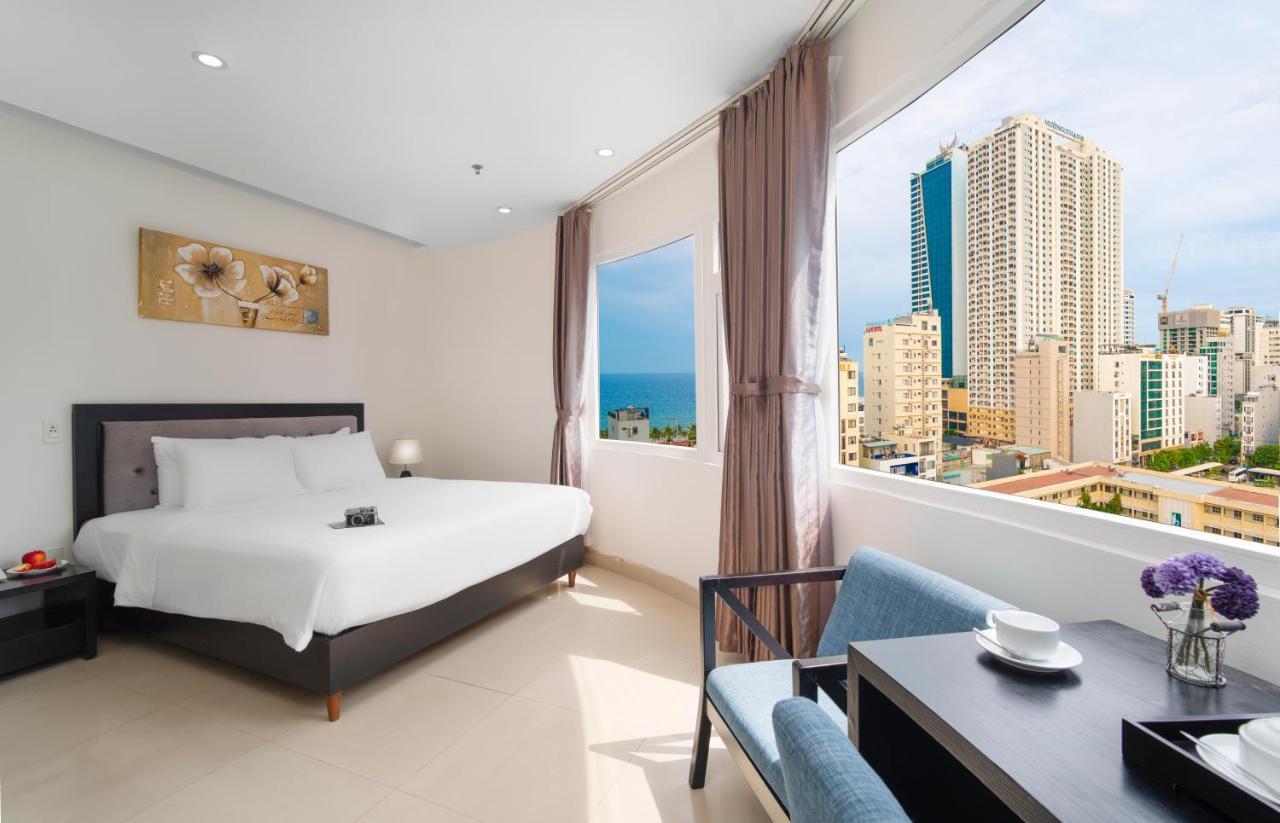 Golden Star Suite Hotel By Thg ดานัง ภายนอก รูปภาพ