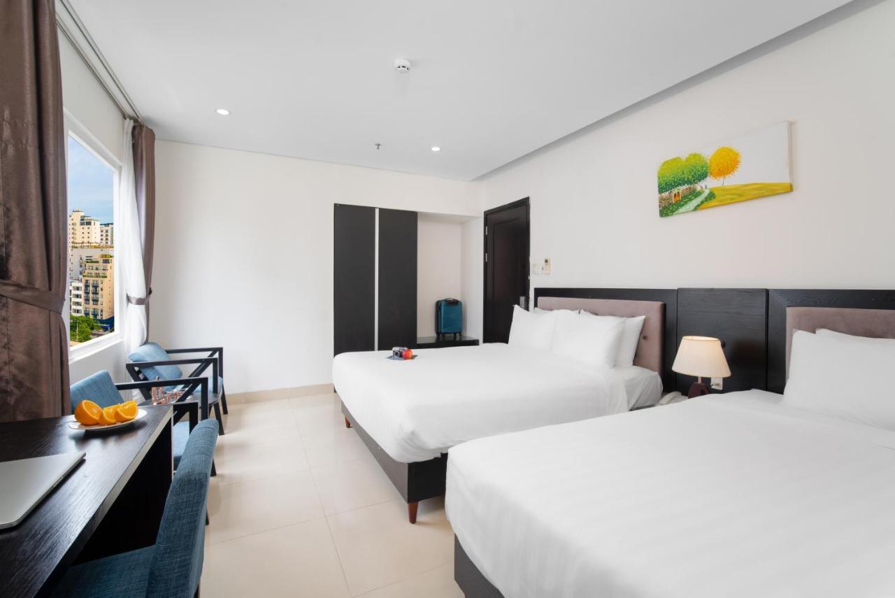 Golden Star Suite Hotel By Thg ดานัง ภายนอก รูปภาพ