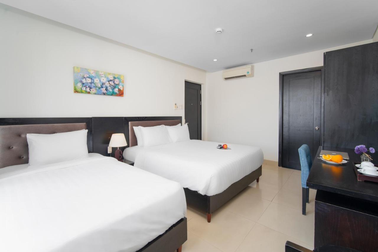 Golden Star Suite Hotel By Thg ดานัง ภายนอก รูปภาพ